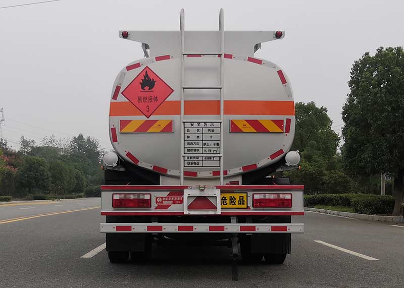 炎帝牌SZD5120GYYC6型運(yùn)油車