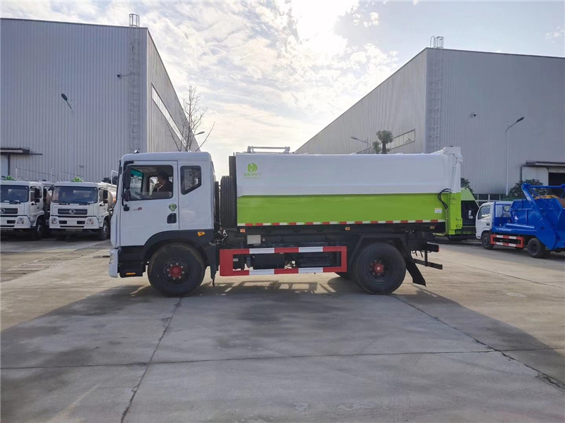 �|�L(f��ng)10��12����(c��)�b��Ͱ����܇