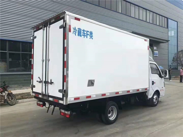 (國六3.5米)東風途逸冷藏車